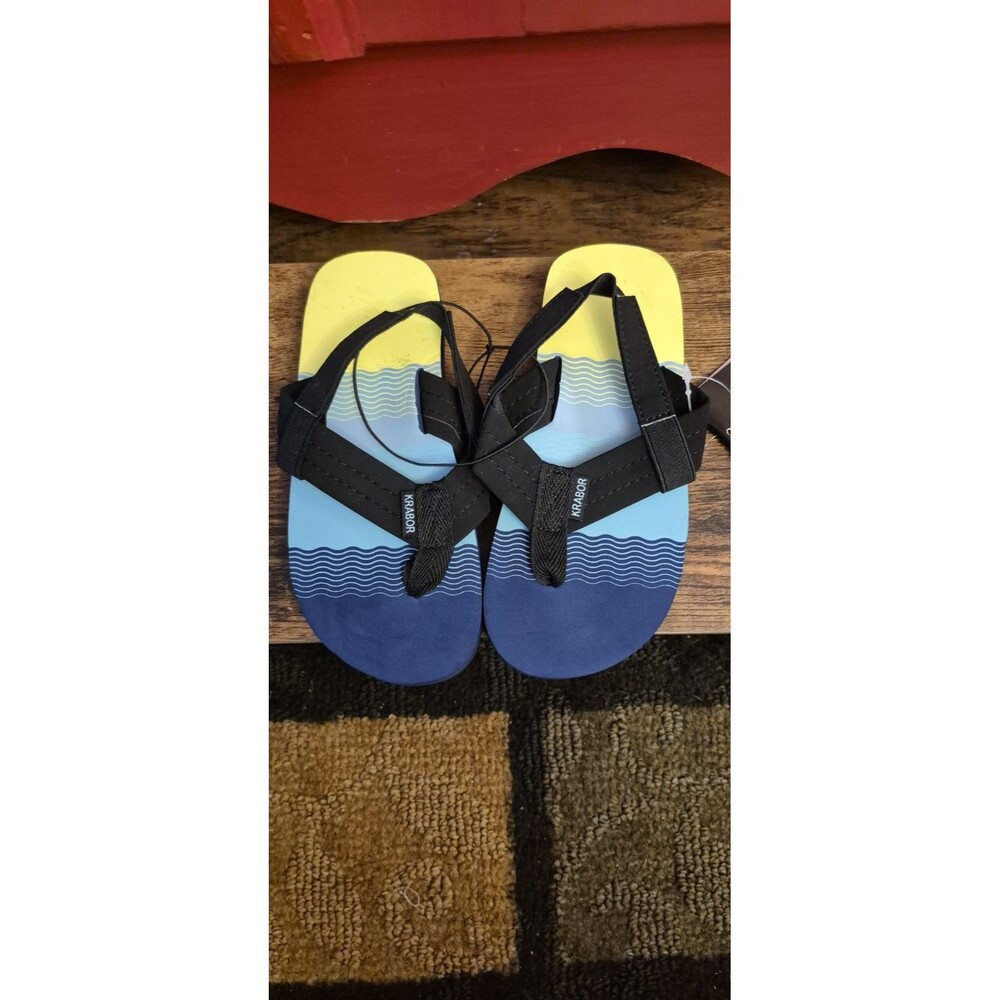 NWT Kid’s  Size 11/12 UNISEX Fitory Krabor Flip Flop Sandals Blue & Yellow